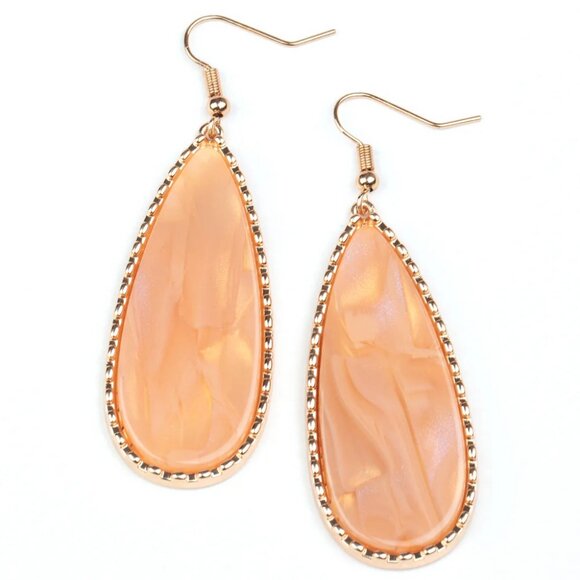 Paparazzi Jewelry Accessories - Ethereal Eloquence - Gold Earrings - Vintage - Picture 4 of 4